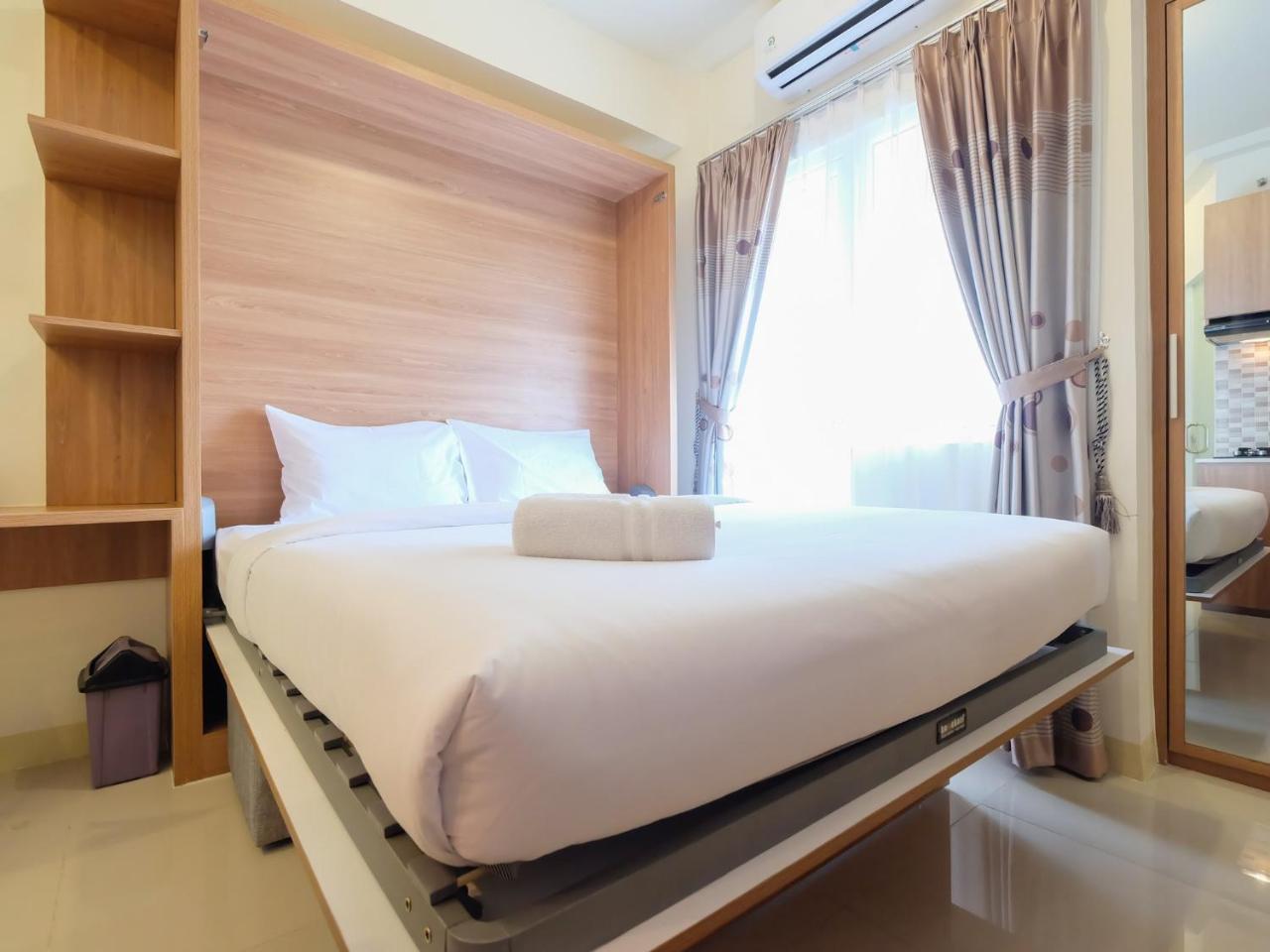 Modern Studio At Green Pramuka City Apartment Near To Shopping Center By Travelio Dżakarta Zewnętrze zdjęcie