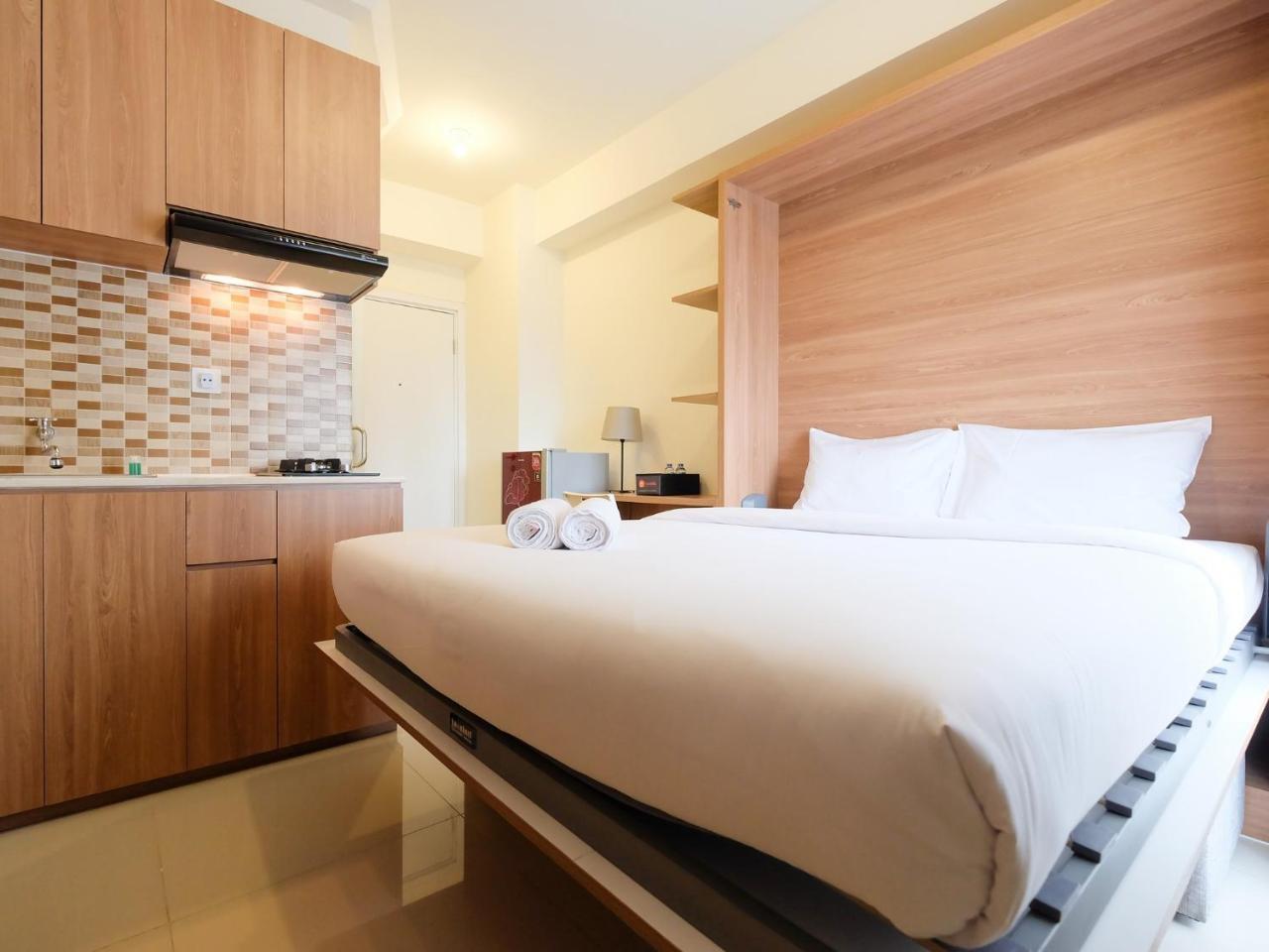 Modern Studio At Green Pramuka City Apartment Near To Shopping Center By Travelio Dżakarta Zewnętrze zdjęcie